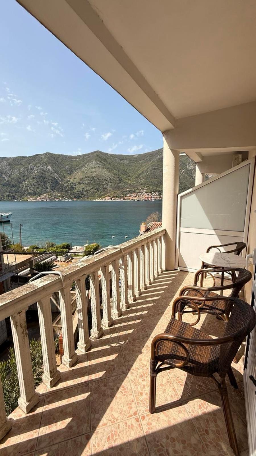 Apartments Ivanovic Kotor Luaran gambar